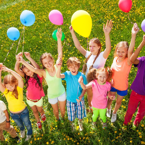 Kid Fit Prize Party - kids cheering with balloons